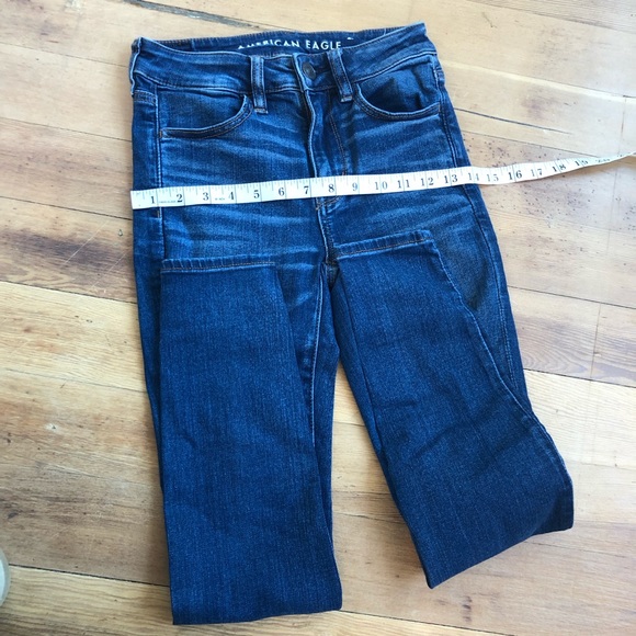 American Eagle Super Hi Rise Jegging Next Level Stretch Jeans Sz 2 Short - Picture 7 of 9
